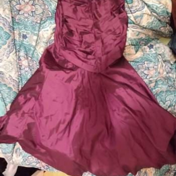 Three dresses - Picture 12 of 15